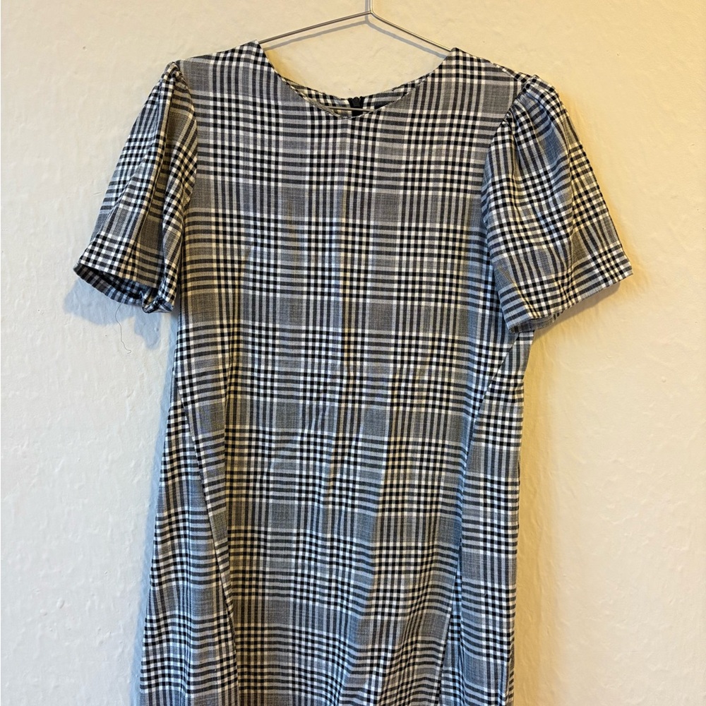 Zara Black and White Mini Puff Sleeve Dress - Picture 2 of 4
